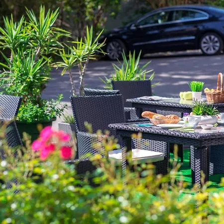 Stoiser -parkplatz Inbegriffen!