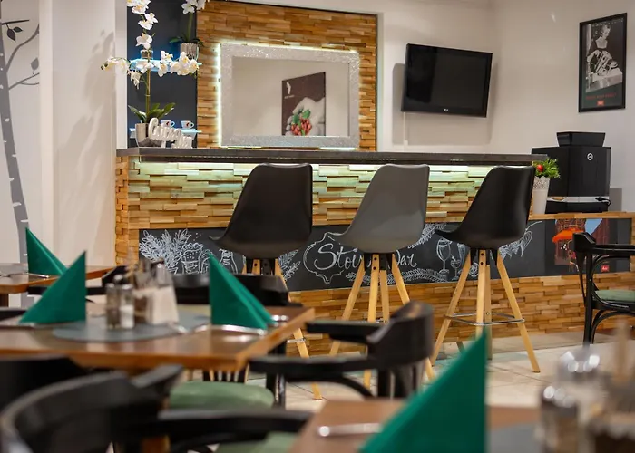 Stoiser -parkplatz Inbegriffen! 4* Грац