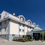 Hotel Stoiser -parkplatz Inbegriffen! Graz