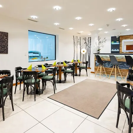 Stoiser -parkplatz Inbegriffen! 酒店
