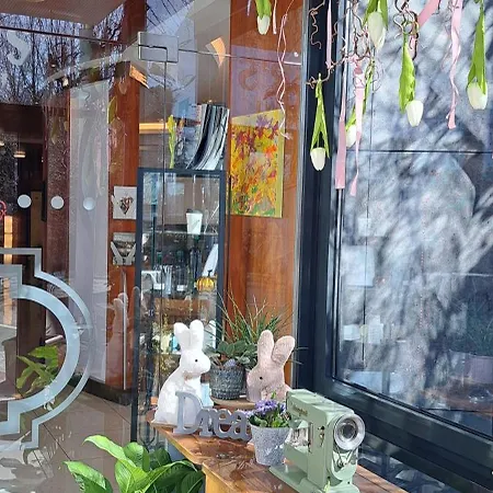 Stoiser -parkplatz Inbegriffen! 4* גראץ