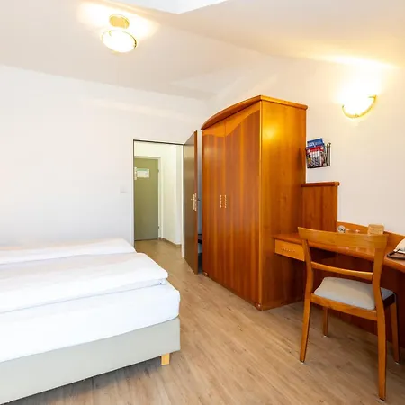 Stoiser -parkplatz Inbegriffen! 4* Graz